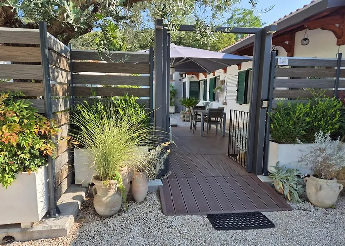 Lilli - Urban Garden Appartement *
